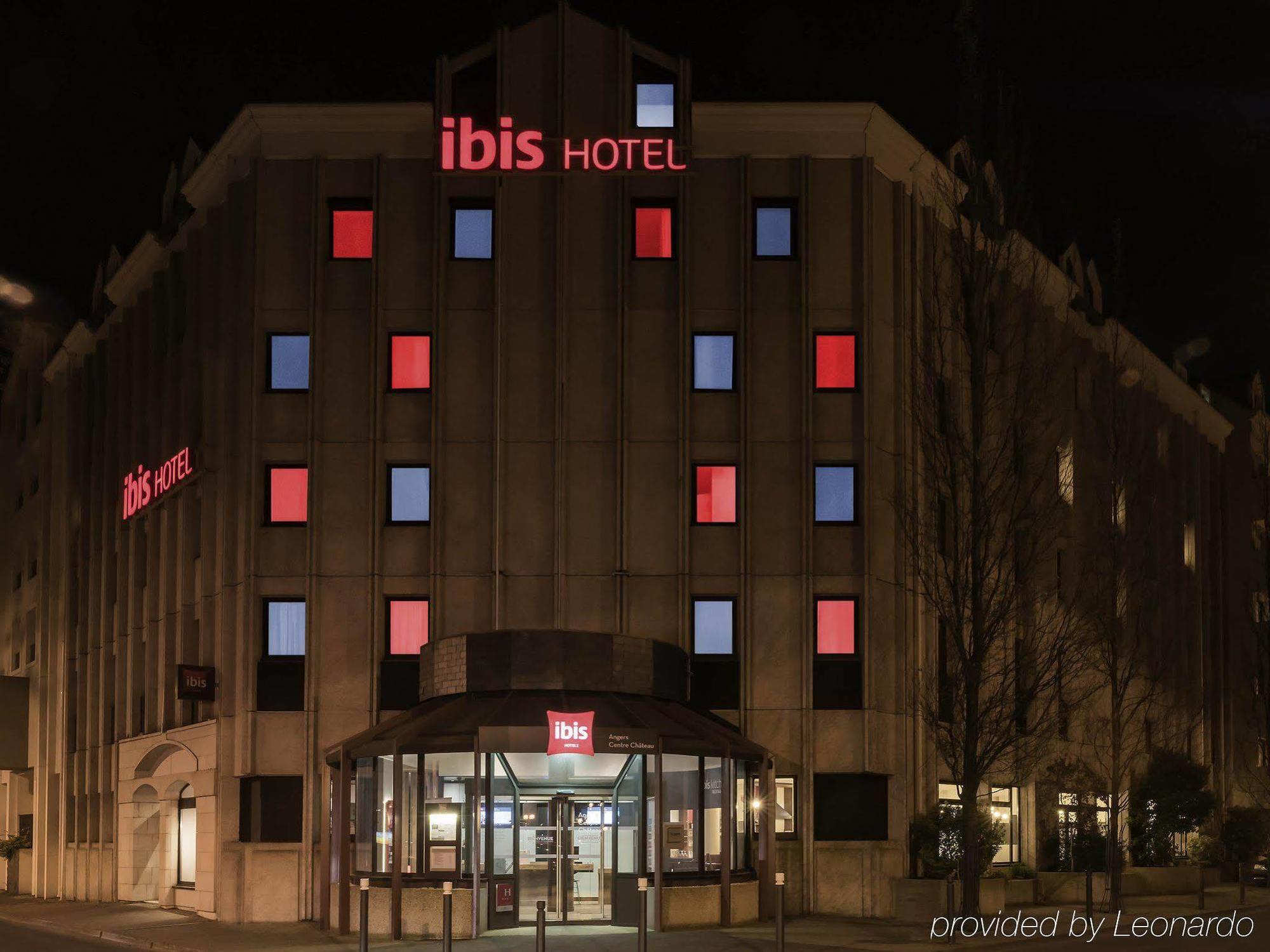Ibis Centre Chateau 3*